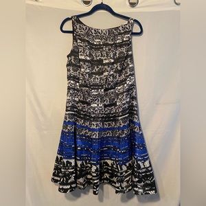 💥3/$40💥Julian Taylor Drop Waist Printed Dress Size 10